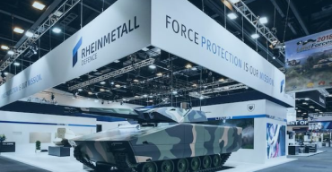 Ausstellungsexponat und Messestand von Rheinmetall